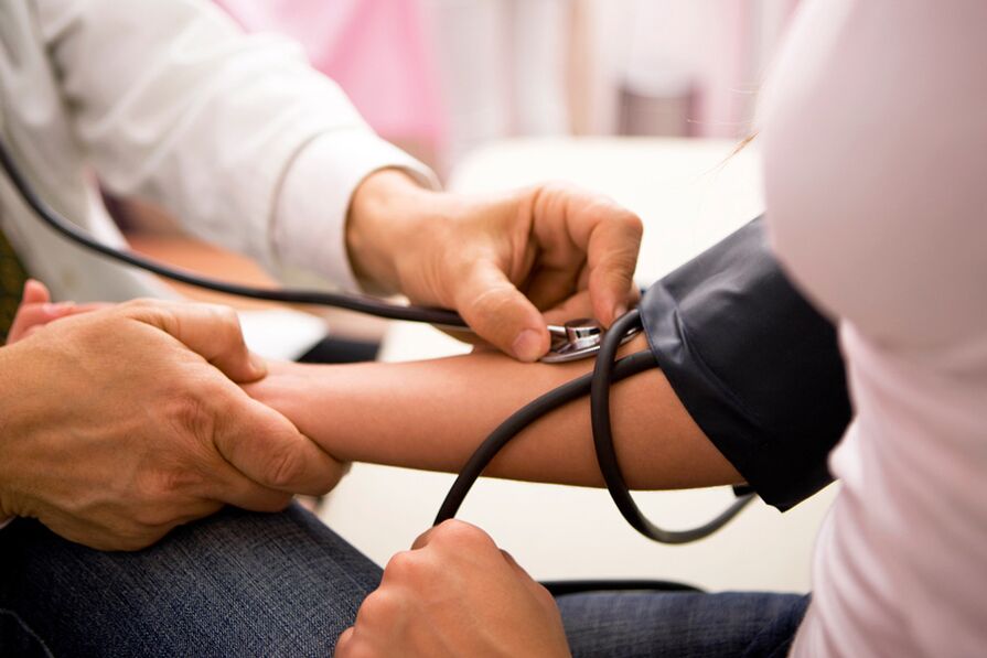 Hipertansiyon için basınç ölçümü